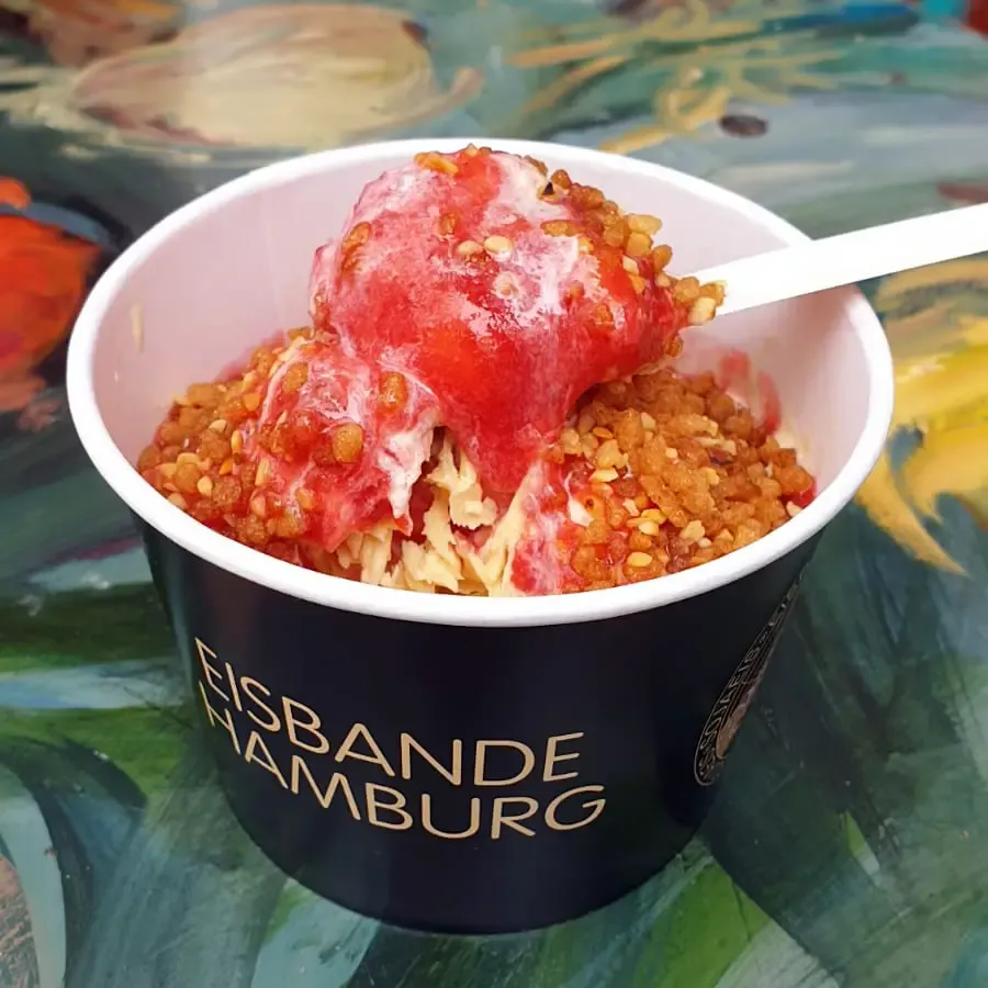 Veganes Spaghettieis von der Eisbande