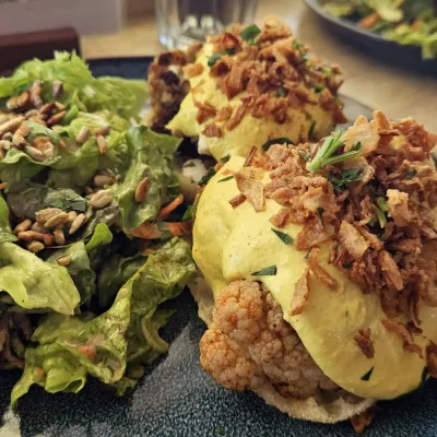 Blumenkohl Benedict im Happenpappen