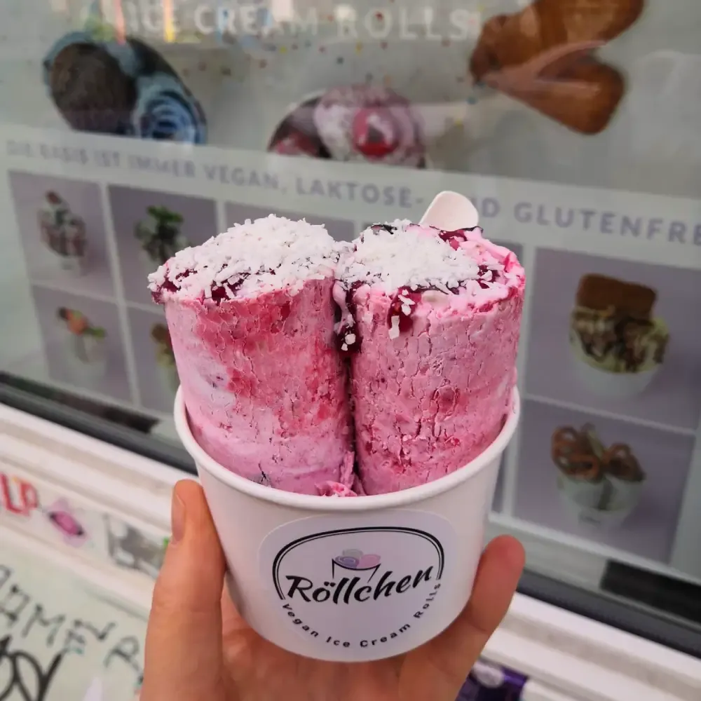 Eisröllchen mit Kokos